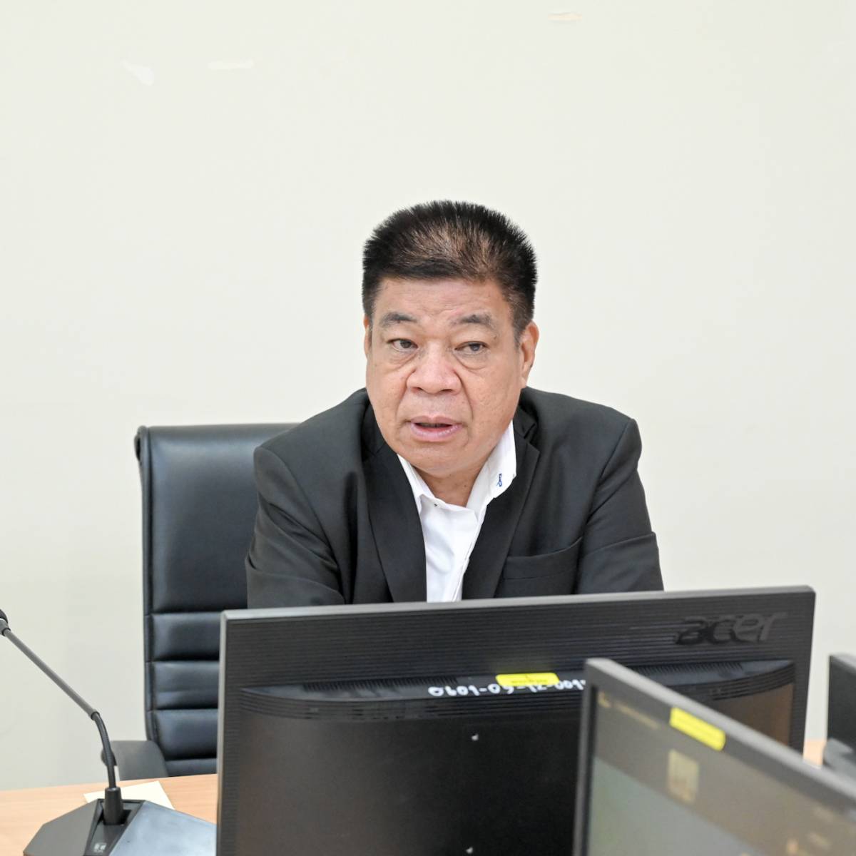 ประชุมคณะกรรมการดำเนินการคัดเลือกเพื่อบรรจุและแต่งตั้งบุคคลเข้ารับราชการ ตำแหน่งนายสัตวแพทย์ปฏิบัติการ