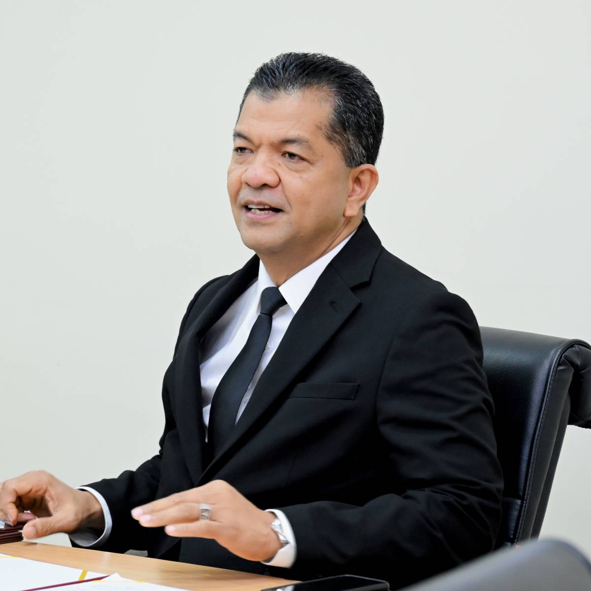 รอธ.รักไทยฯ เป็นประธานการประชุมปิดและสรุปผลการตรวจประเมินสถานประกอบการปศุสัตว์ไทย โดยคณะผู้ตรวจประเมินจากสาธารณรัฐเกาหลี